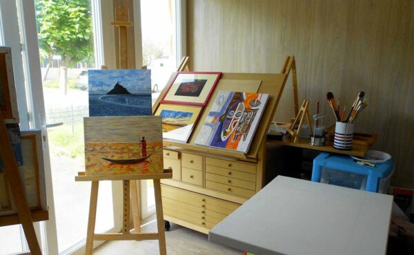 Studio de jardin comme atelier de peinture