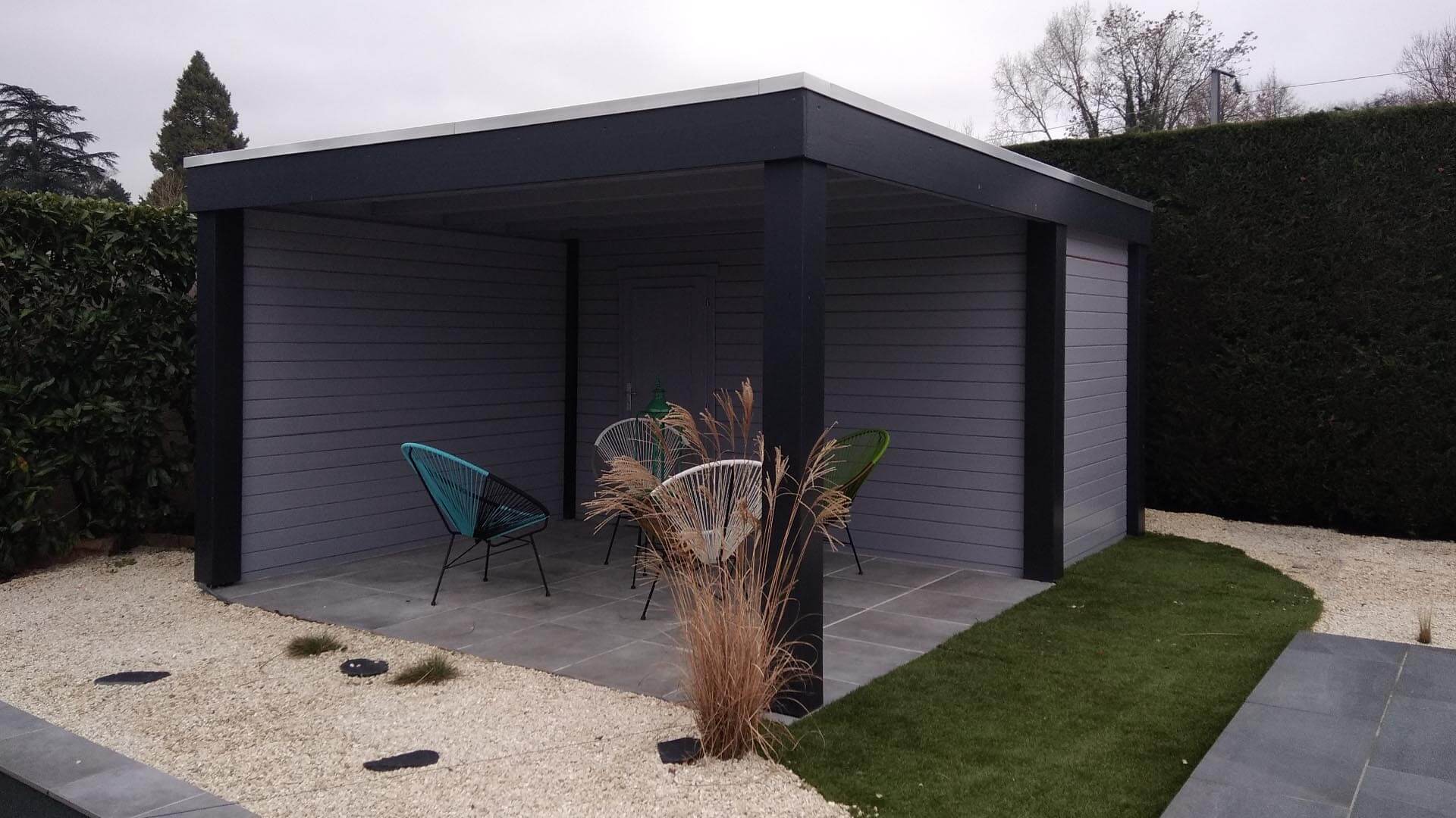 Pool house en métal