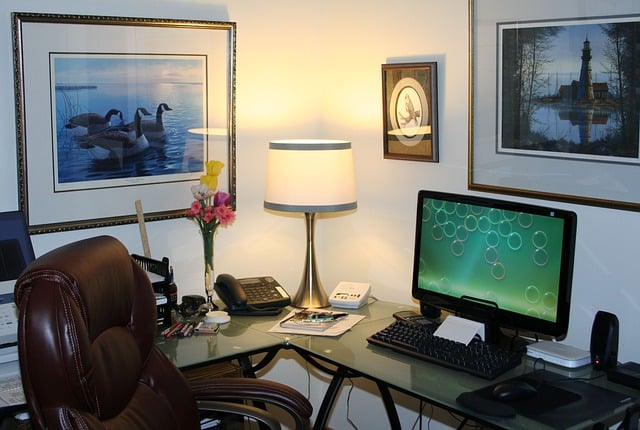 Bureau pofessionnel en angle