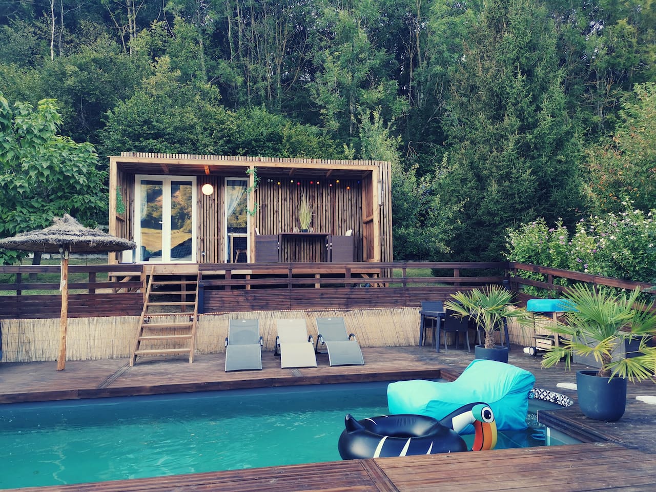 Pool house bois piscine isère Greenkub