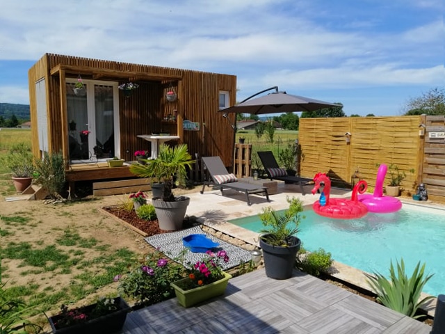 Un pool house en bois