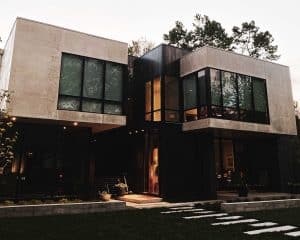 agrandissement de maison avec des cubes
