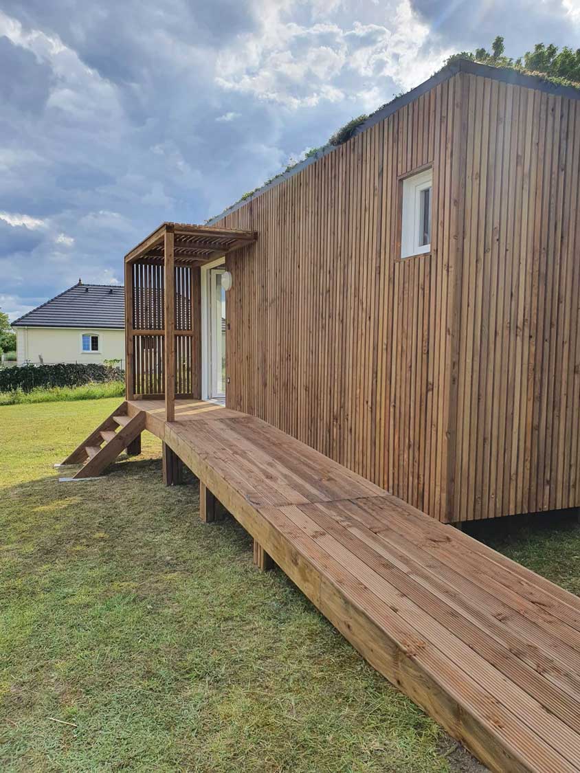Local professionnel en bois de 20m2 dans le 10