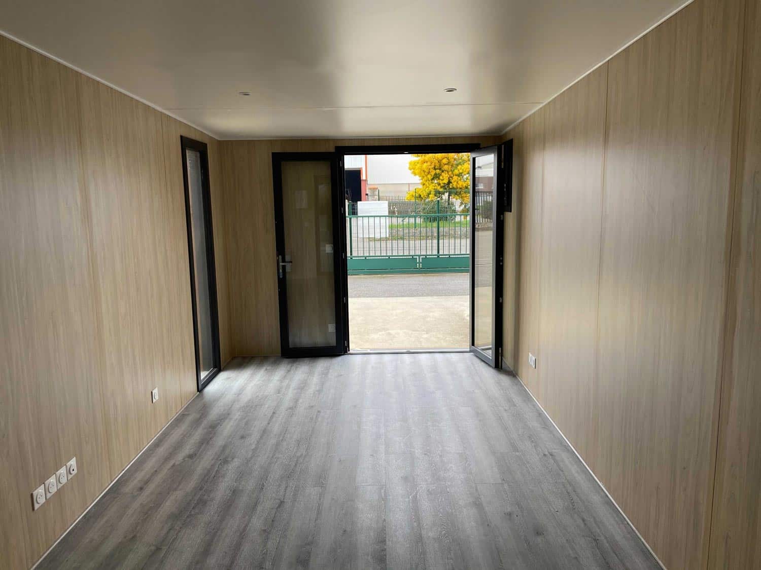 Local professionnel de 20m2 dans le 31