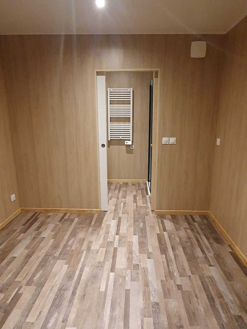 Chambre en plus de 20m2 dans le 83