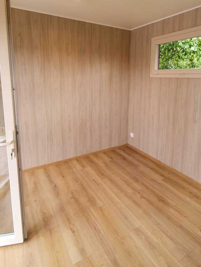 Bureau de jardin de 11m2 dans le 63