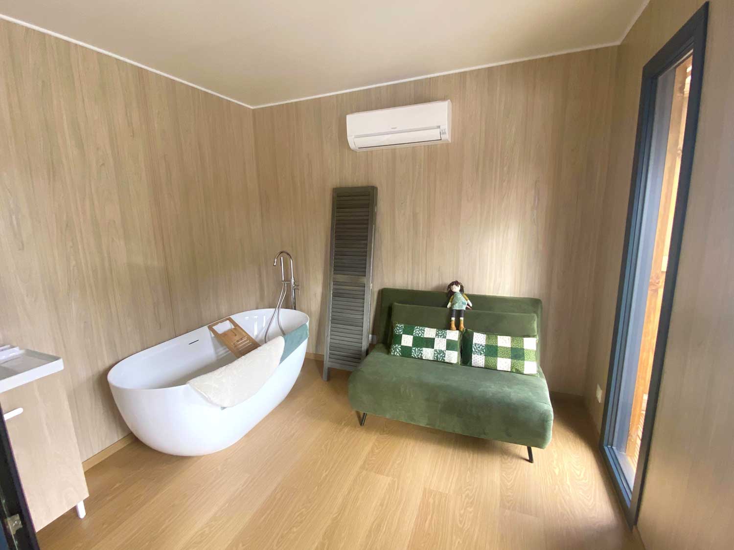 Aménagement intérieur d'un pool house
