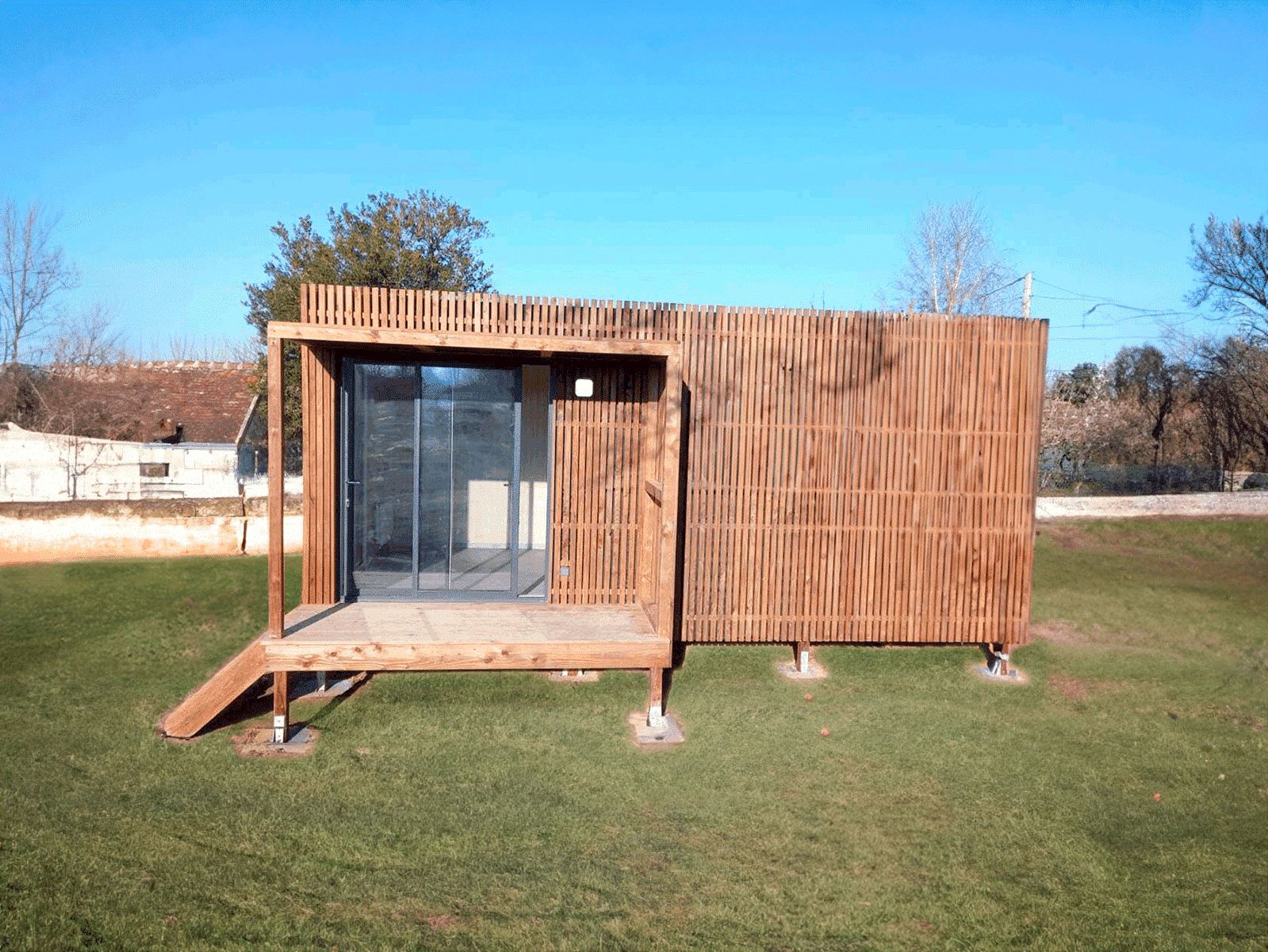 Petite maison en bois