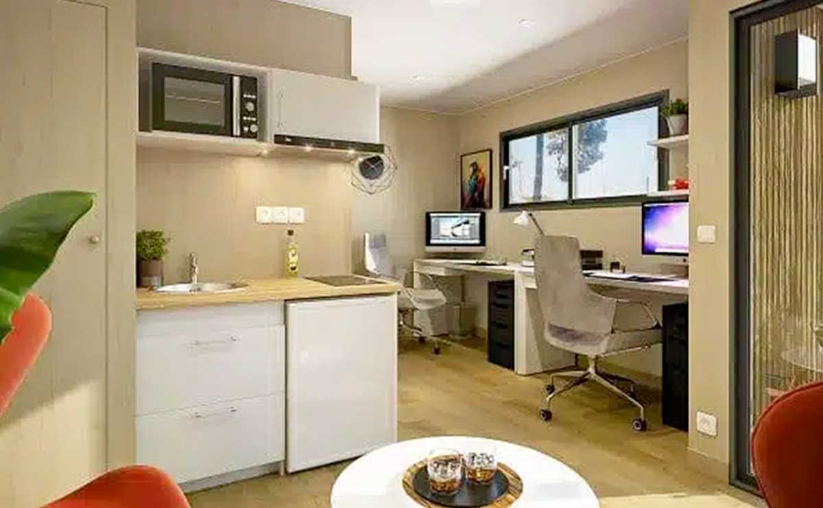 RAK20-INT3.jpg Intérieur d'un bureau de jardin de 20m2