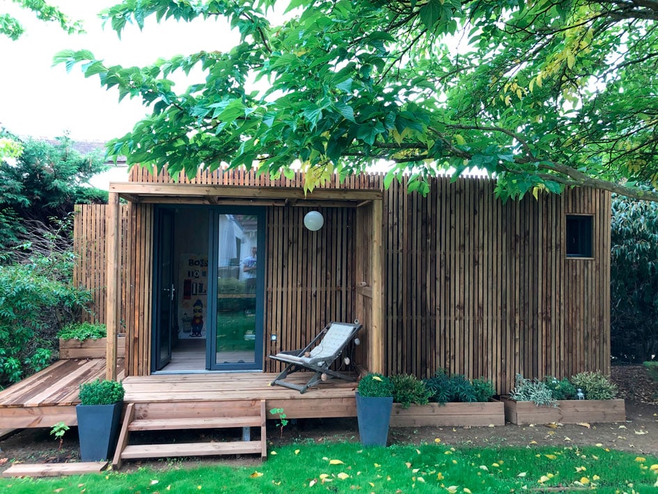 Un studio de jardin en bois